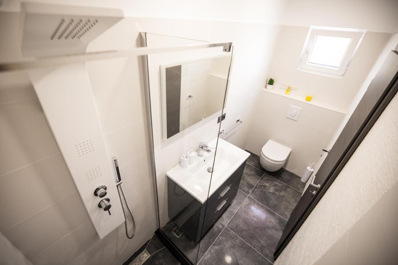Andelina In Near The Center With Private Pool And Sauna - By Ta Leut Agency Villa Zadar